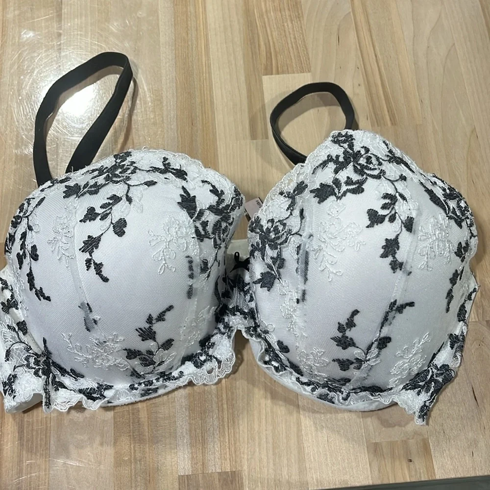 Victorias Secret fabric addition perfect